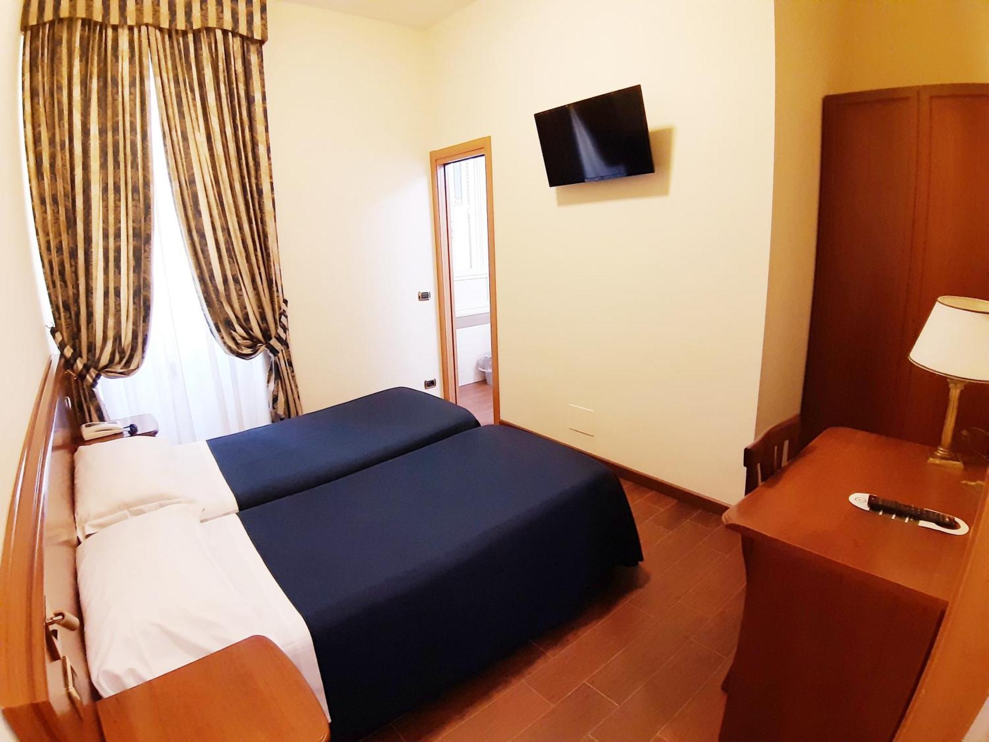 Mariano 3* Rome